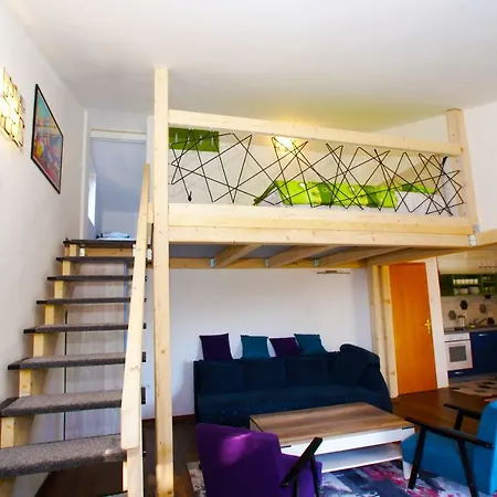 Olive Groove Apartmán