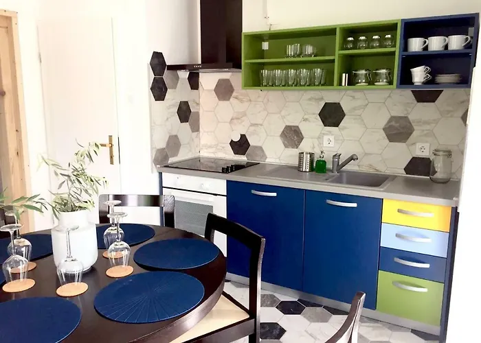 Olive Groove Malinska